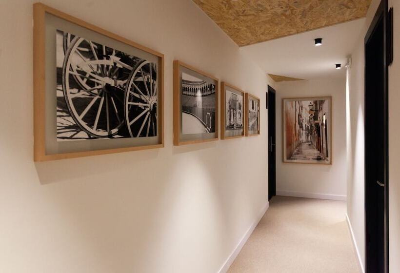 هتل Welldone Sierpes Boutique