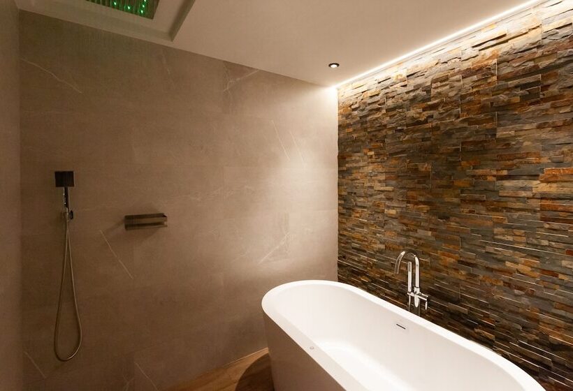 هتل Welldone Sierpes Boutique