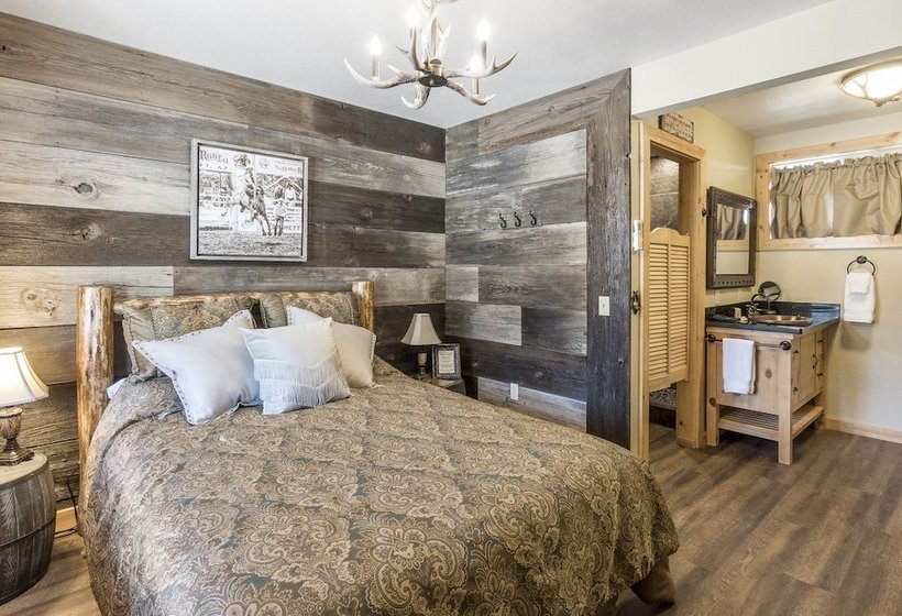 汽车旅馆 Timber House Lodge