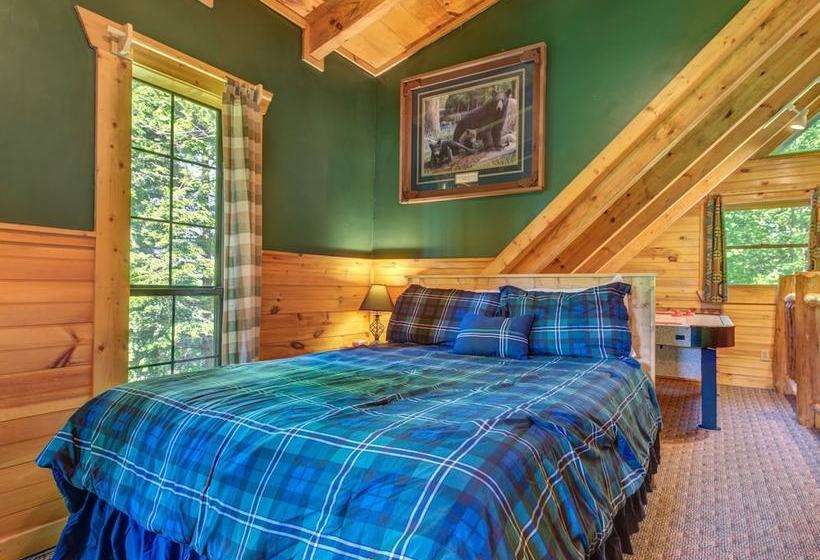 Peaceful Mountain Gem By Vtrips