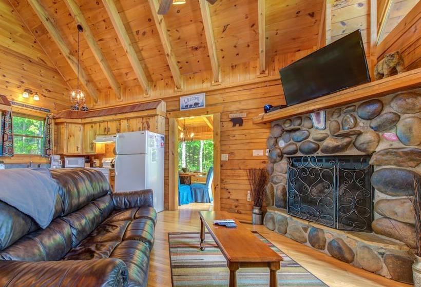 Peaceful Mountain Gem By Vtrips