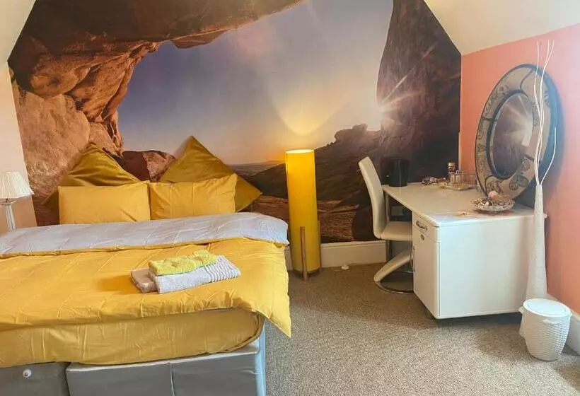 ペンション Upton Country Park Guest House