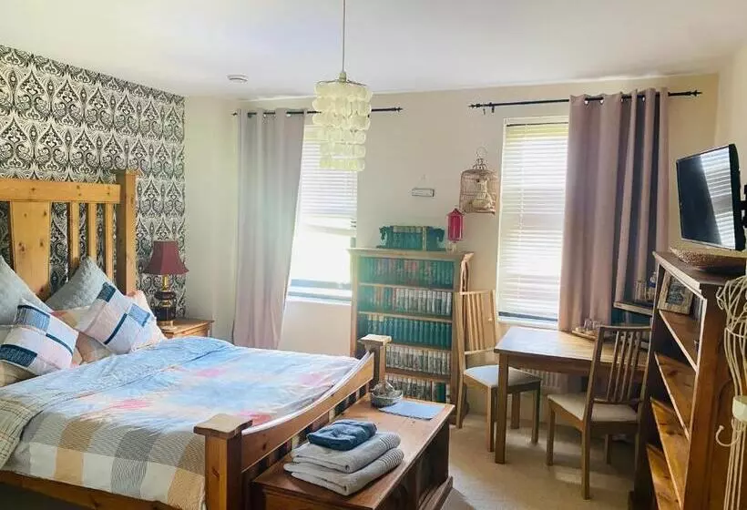 ペンション Upton Country Park Guest House