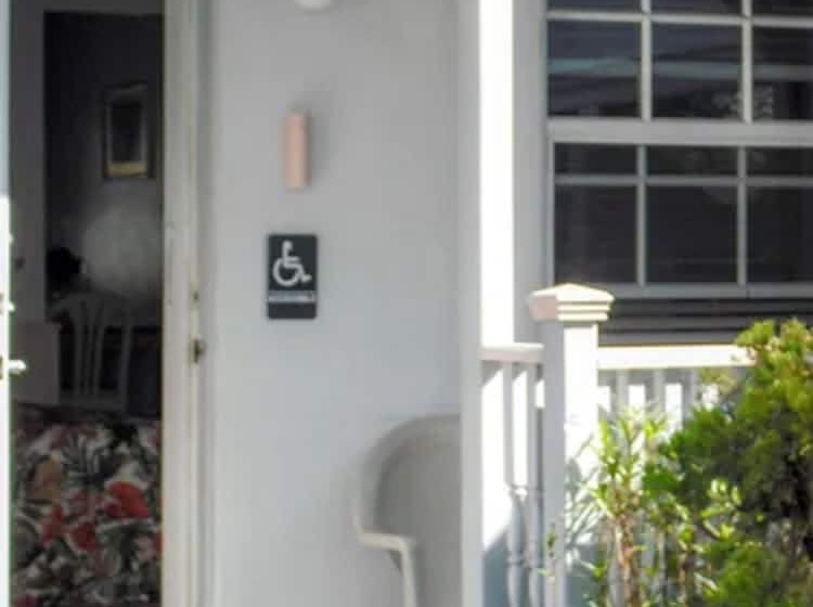 Richard S Motel Extended Stay