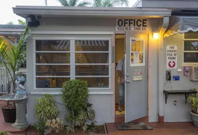 Richard S Motel Extended Stay