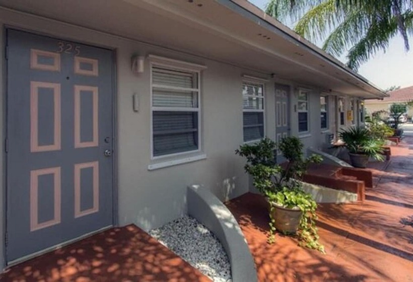 Richard S Motel Extended Stay