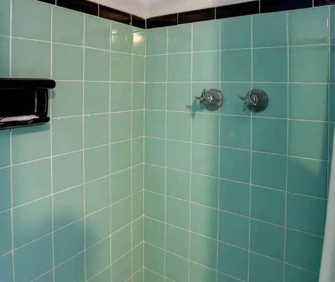 Richard S Motel Extended Stay