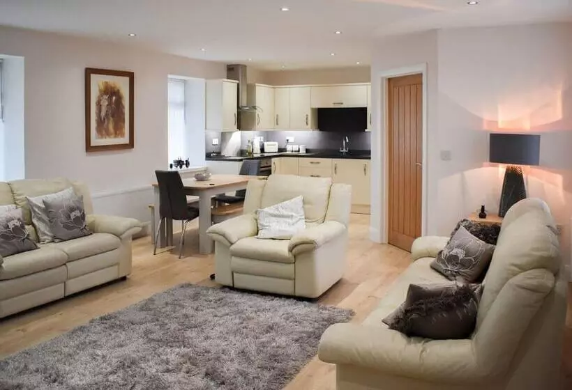 Rose Cottage Captivating 1 Bed Cottage In Bangor