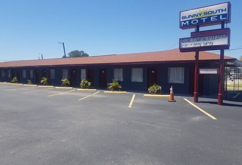 Sunny South Motel
