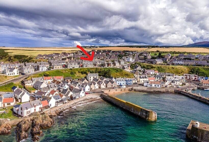 The View, 3 Bed Cottage, Findochty, Buckie, Moray