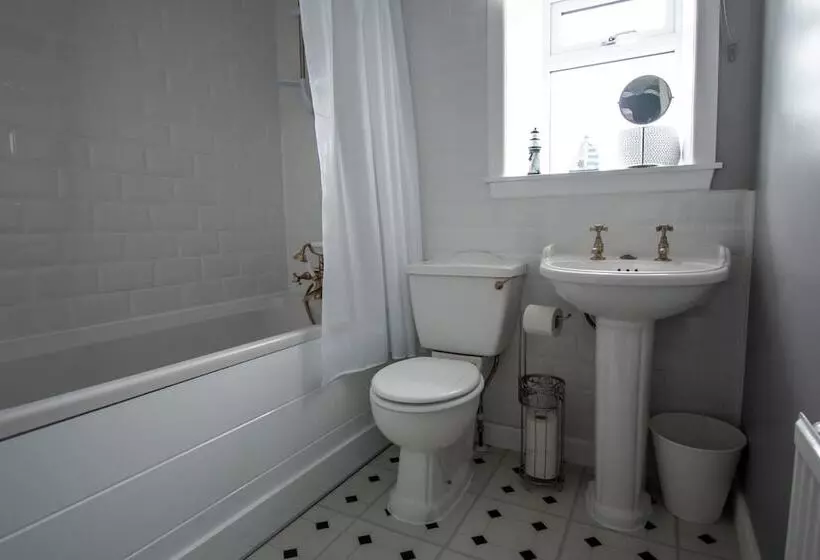 The View, 3 Bed Cottage, Findochty, Buckie, Moray