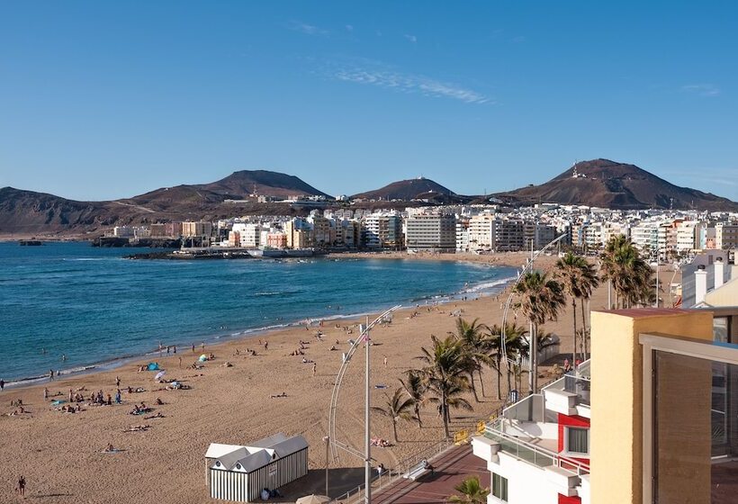 Apartamentos Colón Playa