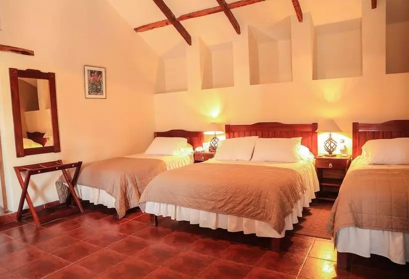 مسافرخانه Boutique La Posada