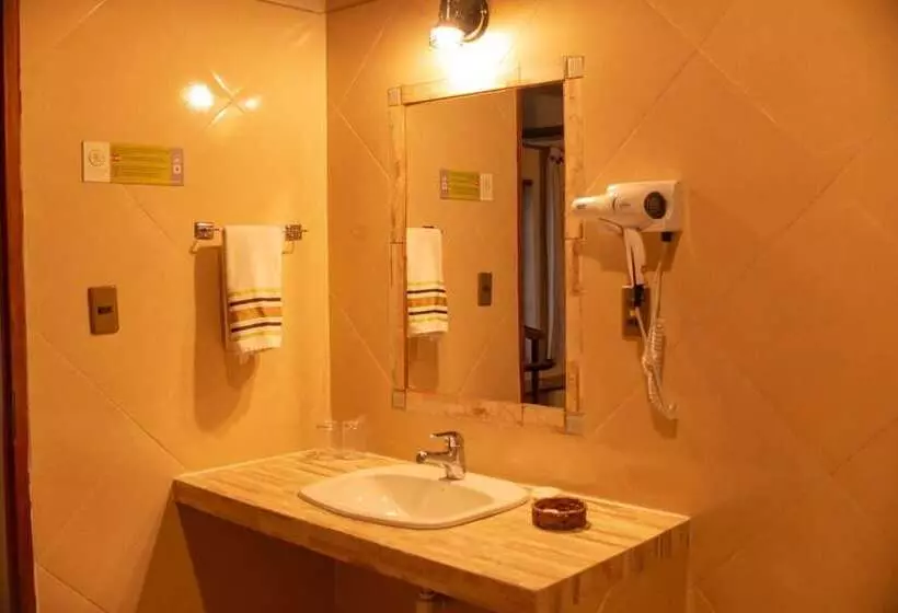 مسافرخانه Boutique La Posada