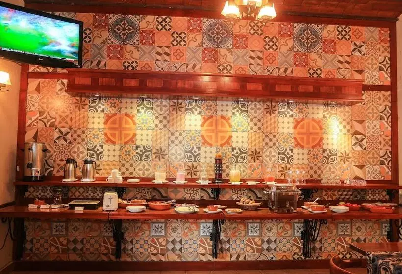 مسافرخانه Boutique La Posada