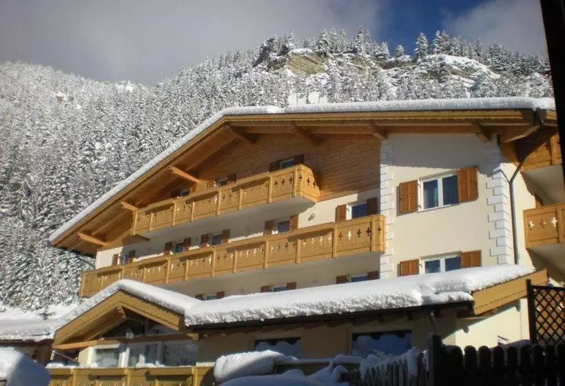 호텔 Albergo Fiordaliso