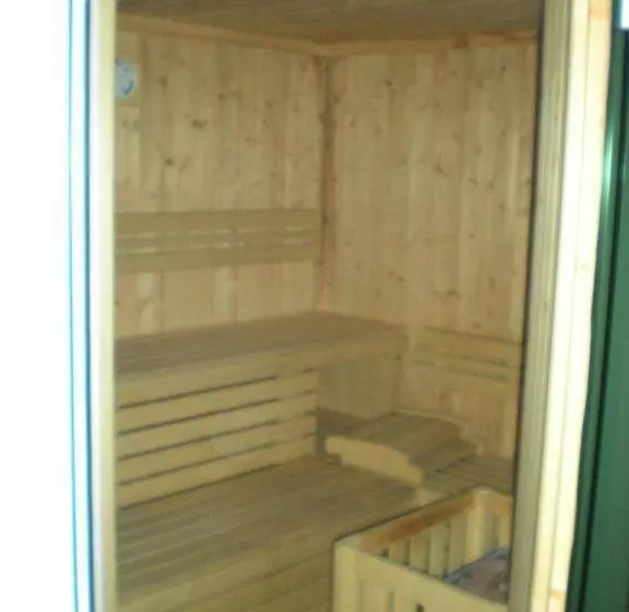 호텔 Albergo Fiordaliso