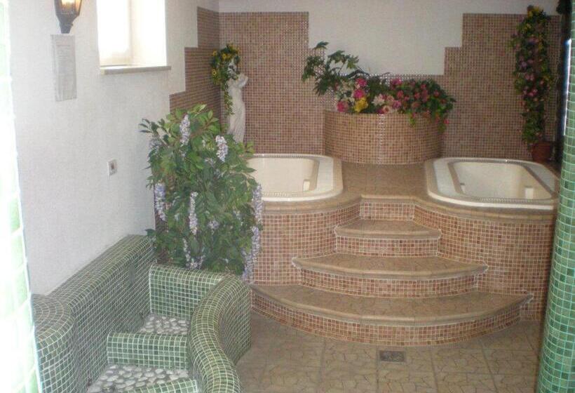 בית מלון כפרי Albergo Fiordaliso