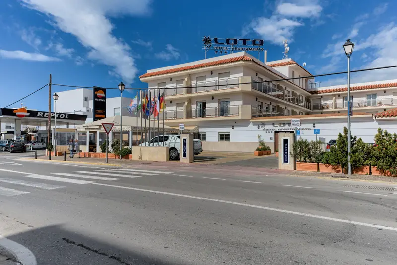 Hotel Apartamentos Loto Conil