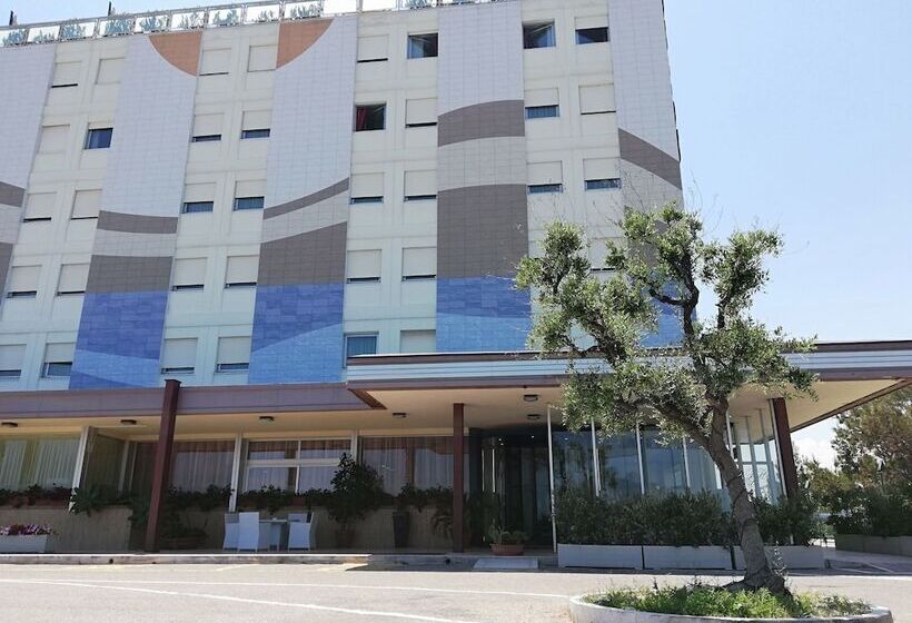 Barion Hotel & Congressi