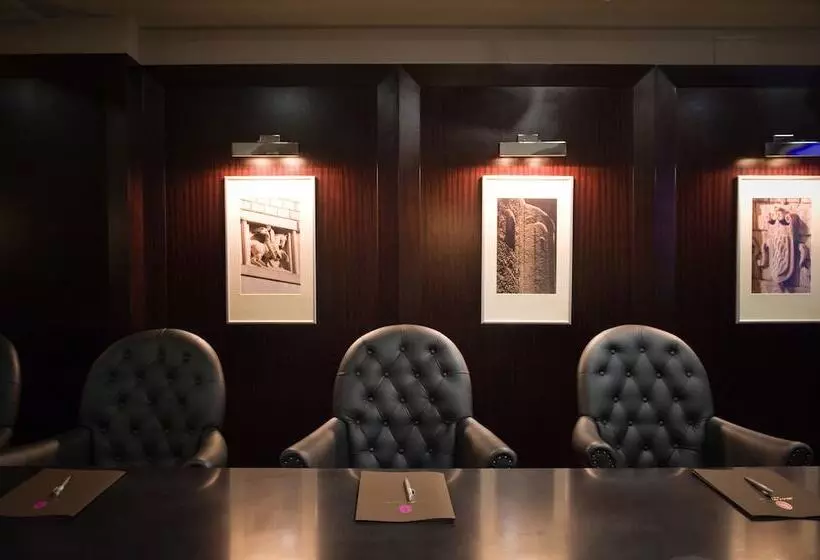 Bastion Heritage Hotel Relais & Châteaux