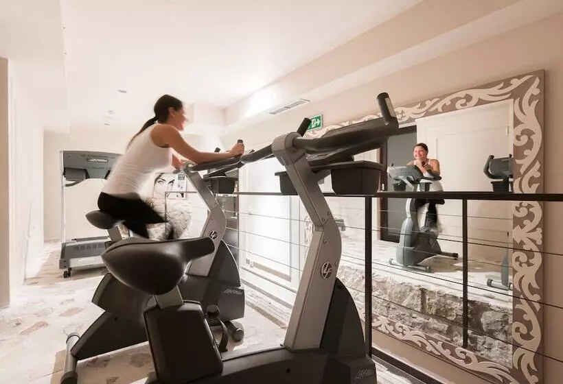 Bastion Heritage Hotel Relais & Châteaux