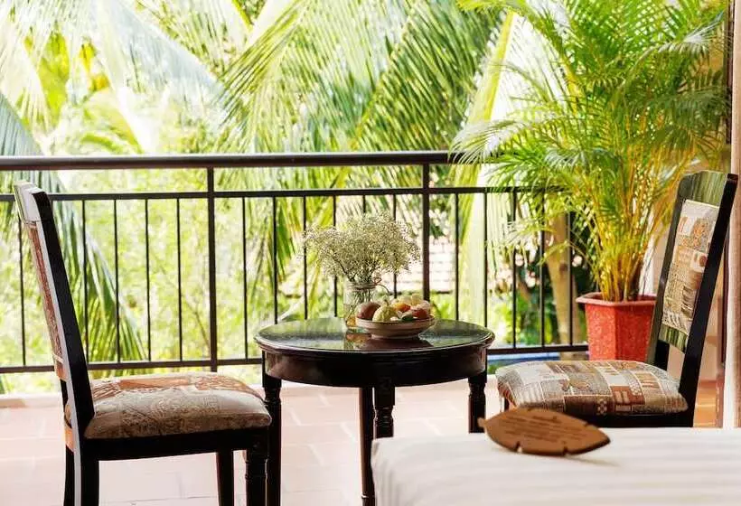 هتل Diamond Bay Resort And Spa