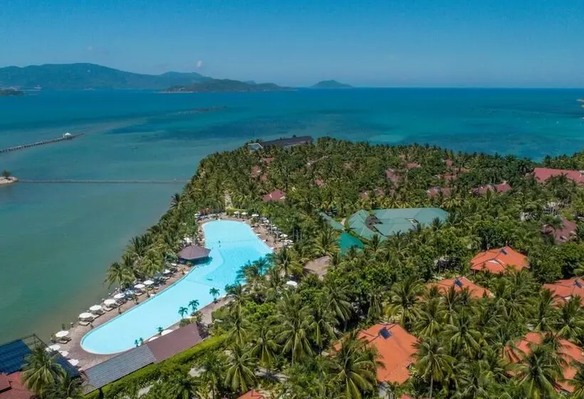 هتل Diamond Bay Resort And Spa