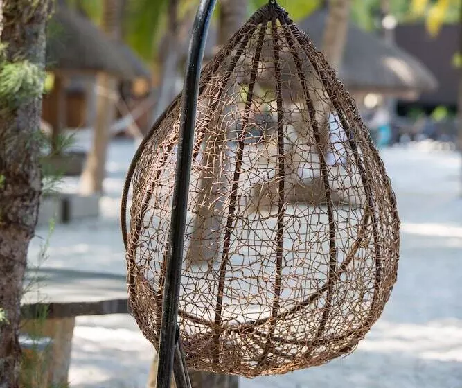 هتل Diamond Bay Resort And Spa