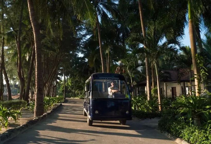 هتل Diamond Bay Resort And Spa