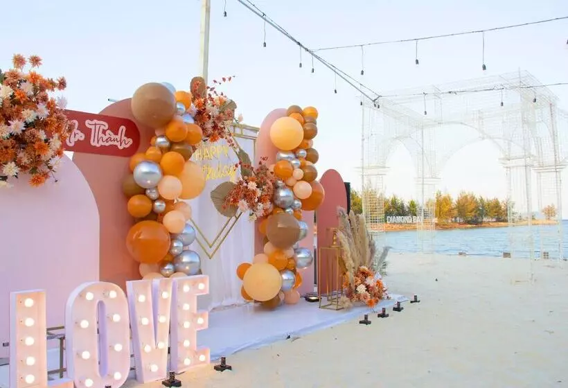 هتل Diamond Bay Resort And Spa