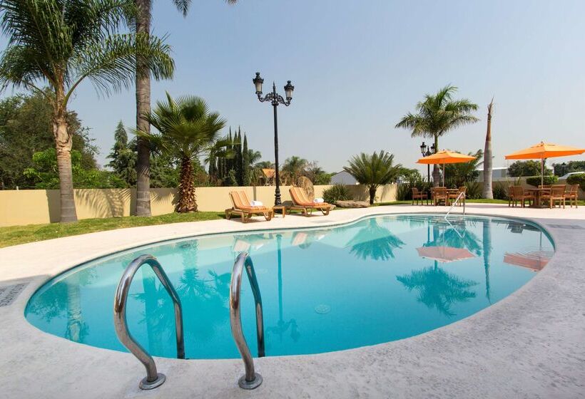 Otel Hampton Inn By Hilton Guadalajara Aeropuerto