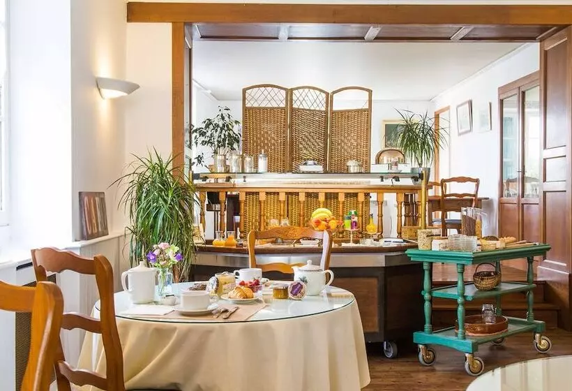 Отель Hostellerie Du Parc