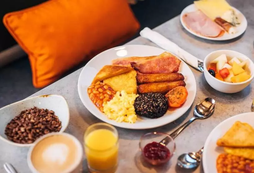 酒店 Ibis Belfast City Centre