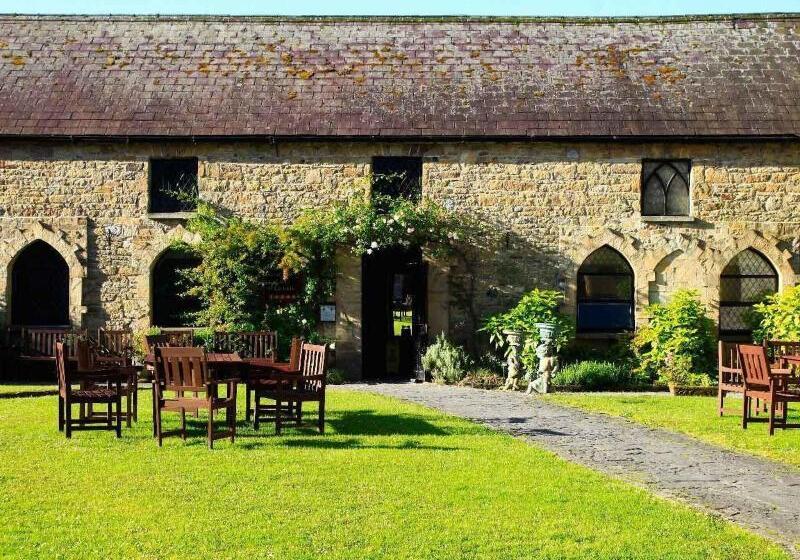 酒店 Kinnitty Castle