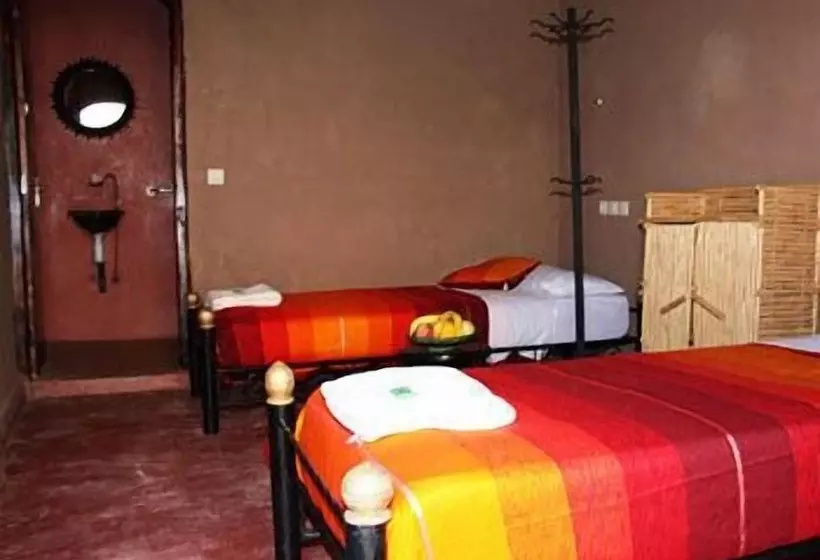 هتل La Petite Kasbah