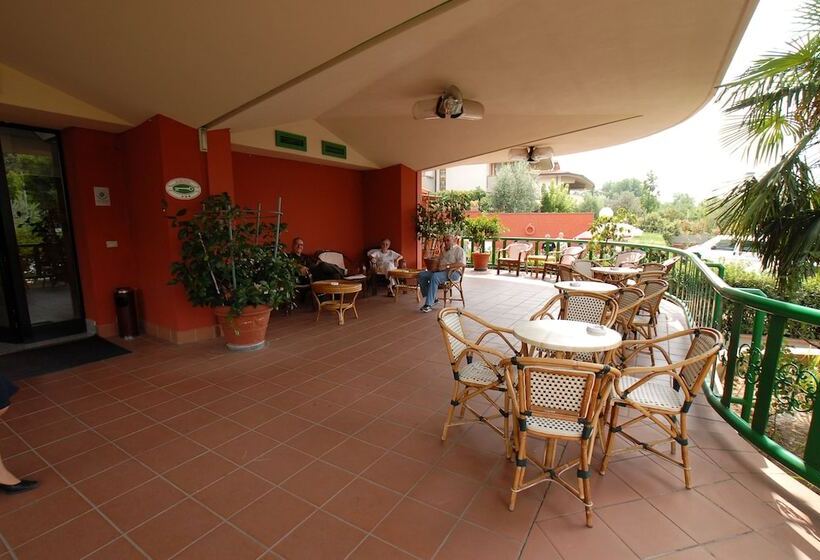 فندق La Querceta