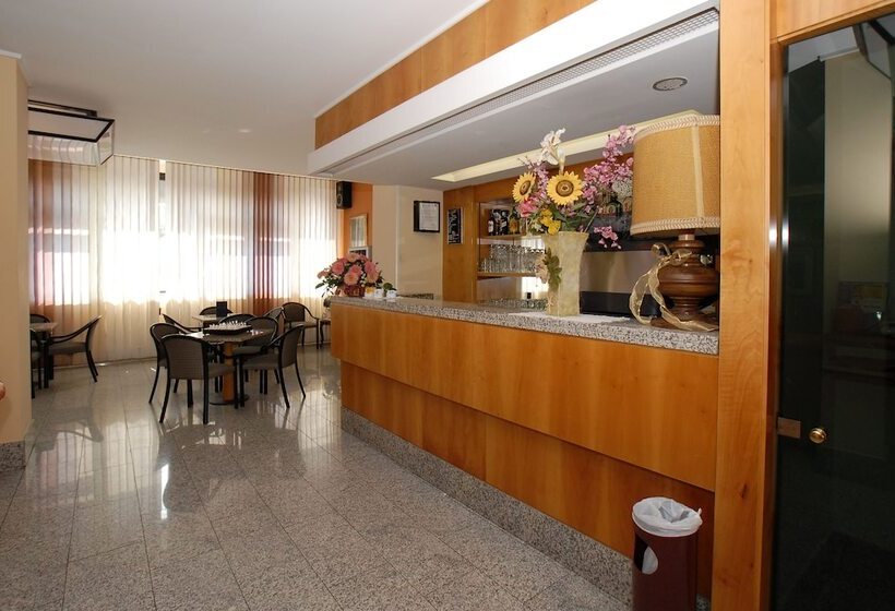 فندق La Querceta