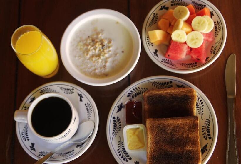 ホテル Lunata 5th. Avenue