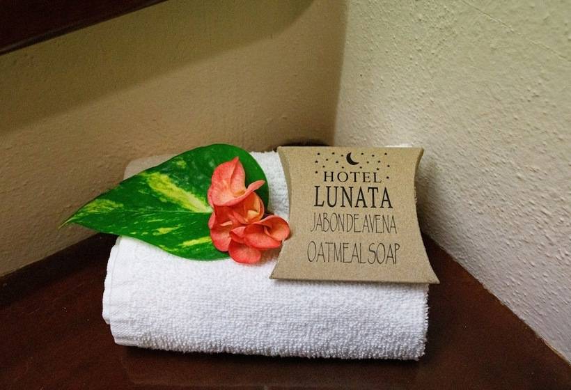 ホテル Lunata 5th. Avenue