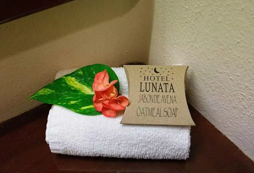 בית מלון כפרי Lunata 5th. Avenue