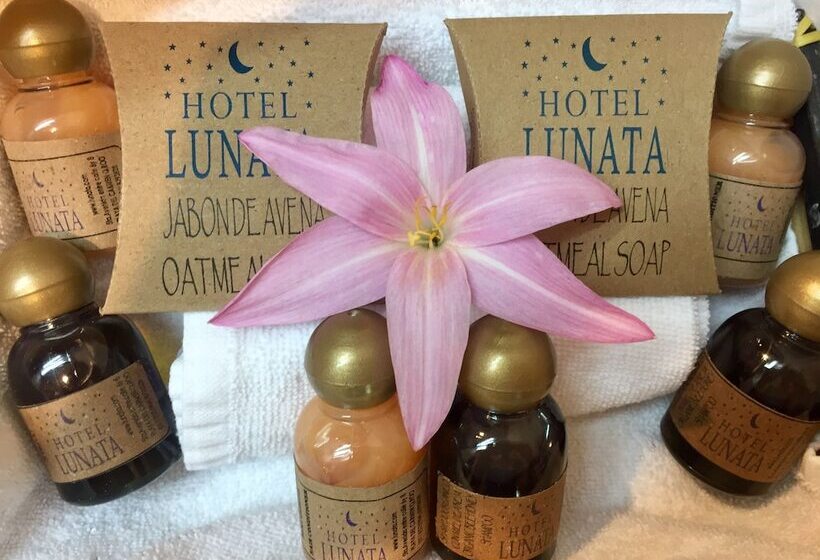 ホテル Lunata 5th. Avenue