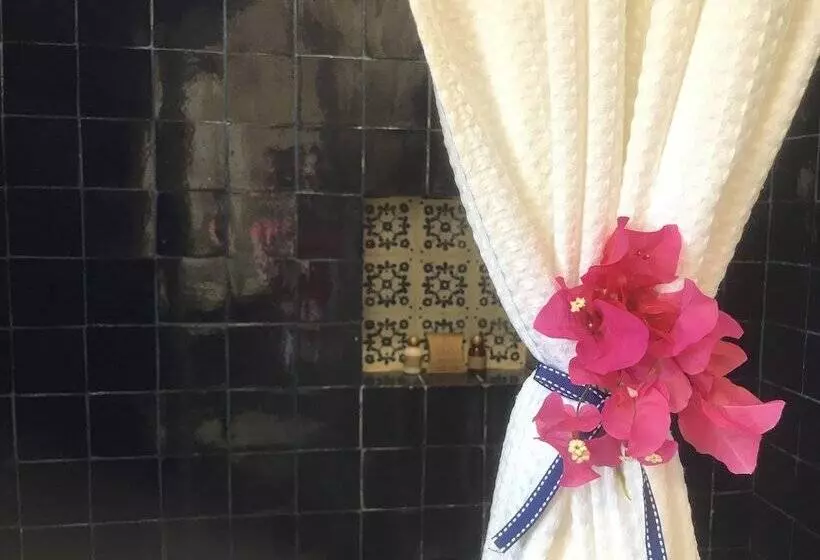 בית מלון כפרי Lunata 5th. Avenue