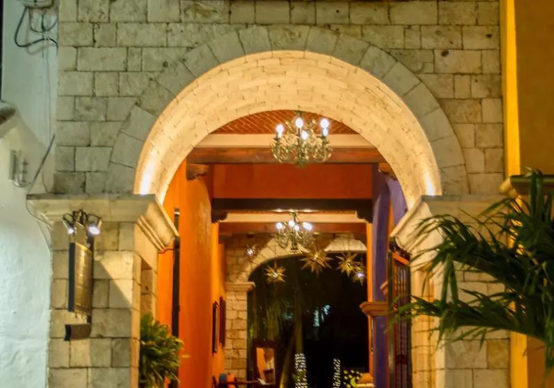 בית מלון כפרי Lunata 5th. Avenue