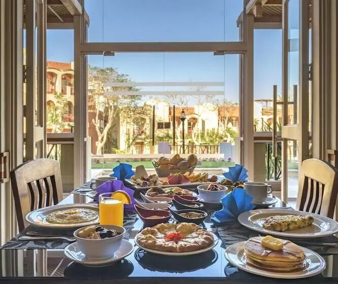 Marina Plaza Hotel Tala Bay