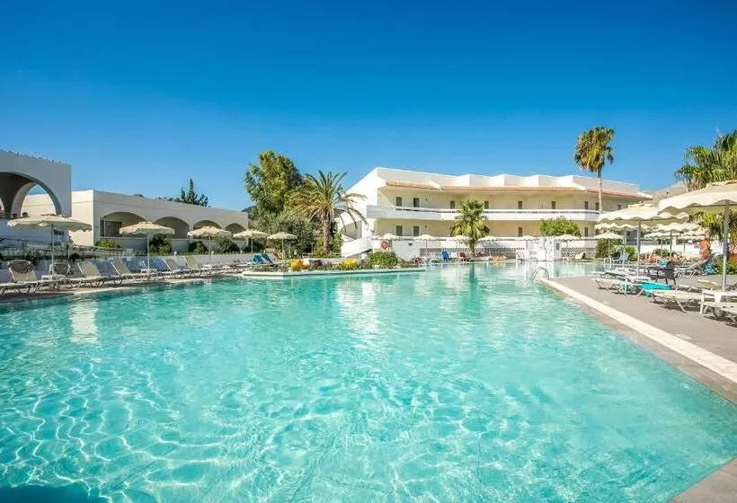 Hotelli Niriides Beach