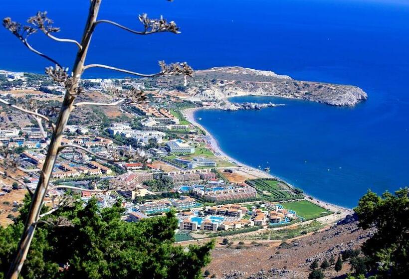 Отель Niriides Beach