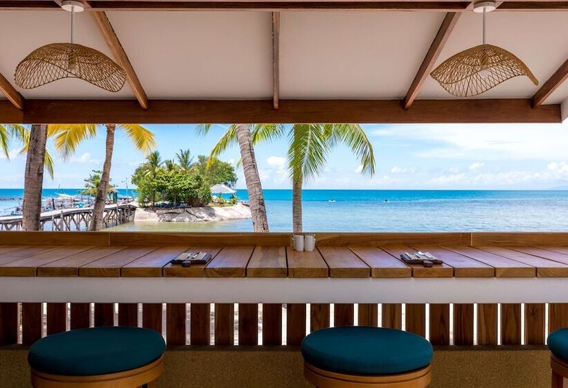 호텔 Outrigger Koh Samui Beach Resort Sha Extra Plus