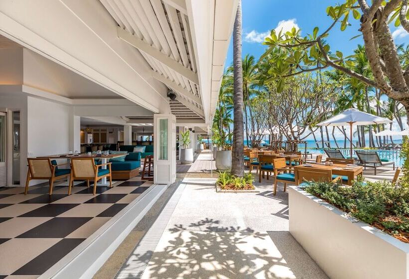 호텔 Outrigger Koh Samui Beach Resort Sha Extra Plus