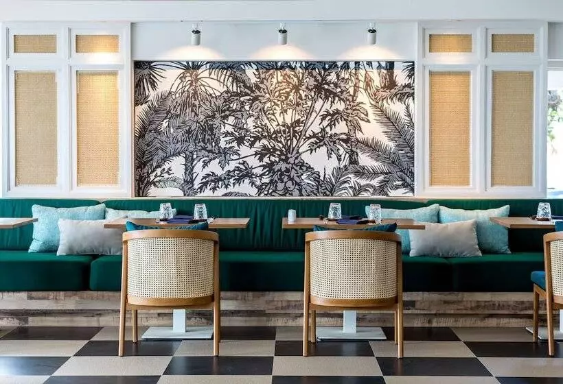 Hotel Outrigger Koh Samui Beach Resort Sha Extra Plus